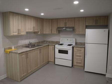 For Lease - 21 Humheller Road Unit# Bsmt, Toronto, Ontario - Photo 5