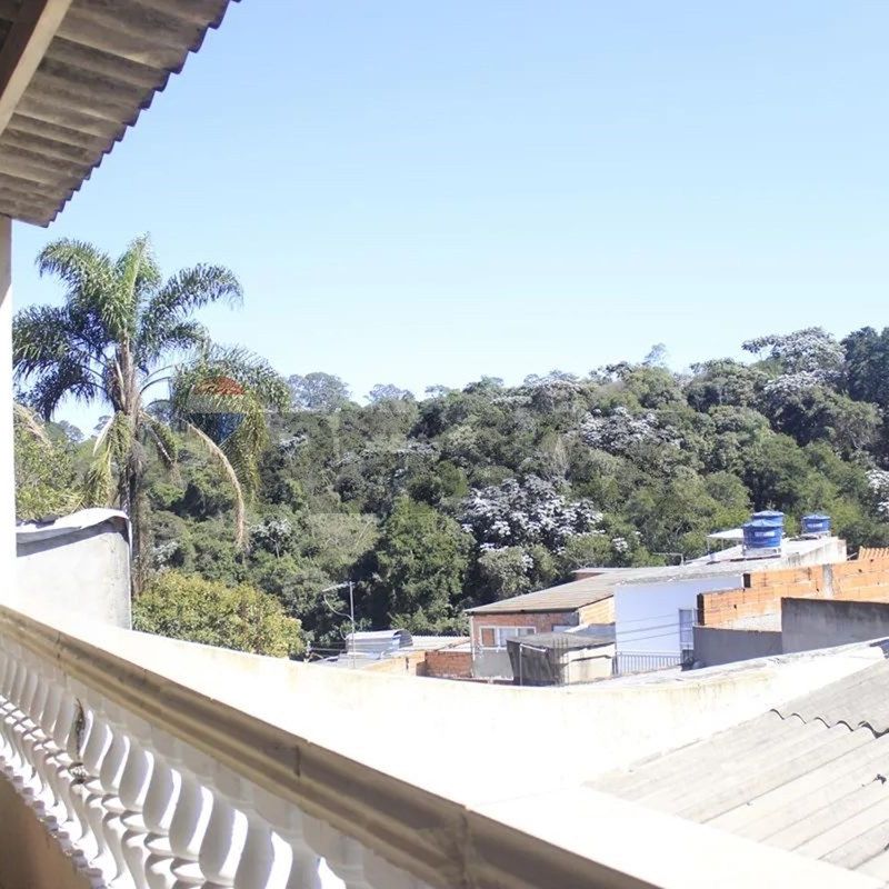 "Casa Moderna em Cabuçu: Conforto e Praticidade" - Photo 1