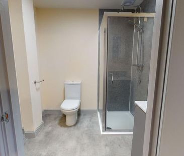 Studio to rent - Photo 6