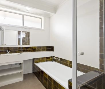 Comfort, Convenience & Space – Perfect Family Living for $420 per week - Photo 4
