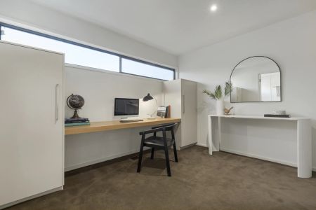 CONTEMPORARY LIFESTYLE ON THE BEACH EDGE! - Photo 5