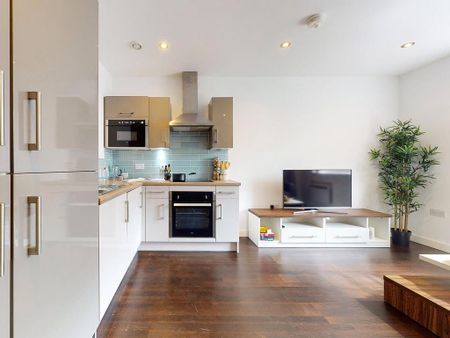 2 bedroom apartment to rent - Photo 4