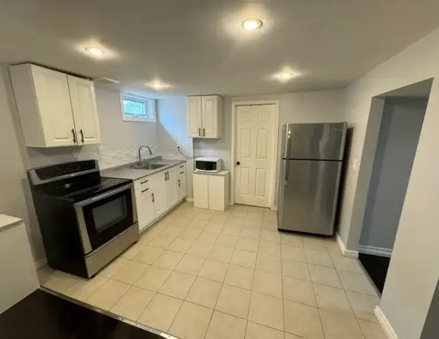 14 Rendale Avenue | 14 Rendale Avenue, St. Catharines - Photo 1