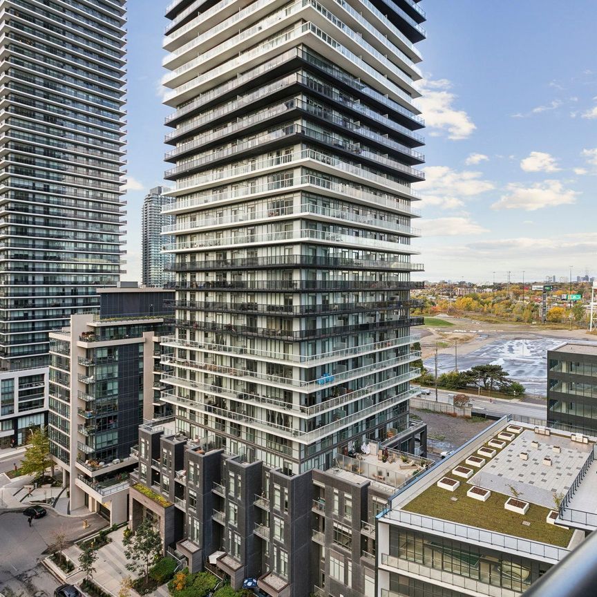 For Lease - 39 Annie Craig Drive Unit# 1402, Toronto, Ontario - Photo 1