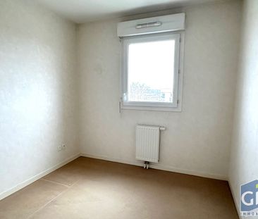 Location Appartement 3 pièces 67m² - Photo 2