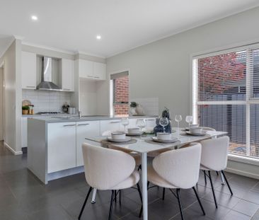 Spacious Family Home in Prime Location - Photo 4