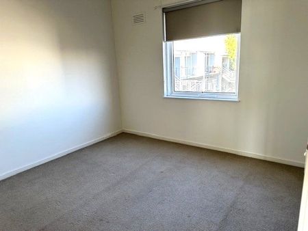 6/1068 Lygon Street - Photo 5