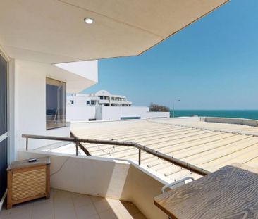 Panoramic Ocean Views on Marine Parade - Photo 2