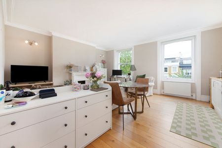 Blenheim Crescent, Holland Park, W11 - Photo 2