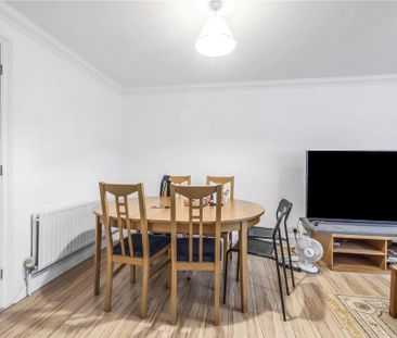 3 bedroom apartment to rent - Photo 3
