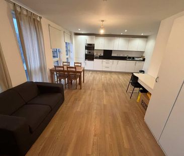 Ivy Point Room 1 Room 2 Room 3 - Photo 1