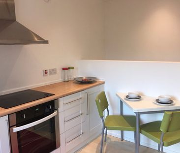 1 Bed Flat, William Street, RG1 - Photo 3