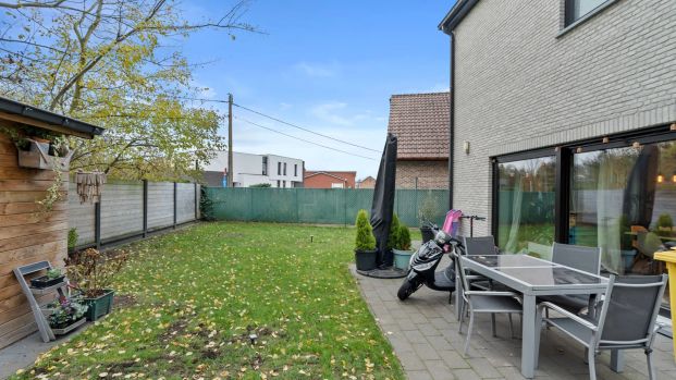 BEGIJNENDIJK - verzorgde BEN 3-gevel woning met 4 slaapkamers + tuin - Foto 1