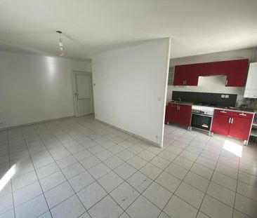 Location Appartement 3 pièces 69m² RUMILLY 74150 - Photo 3