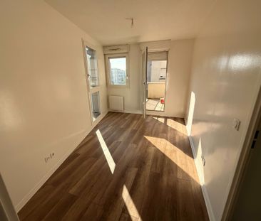 Location Appartement 2 pièces VITRY SUR SEINE 94400 - Photo 1