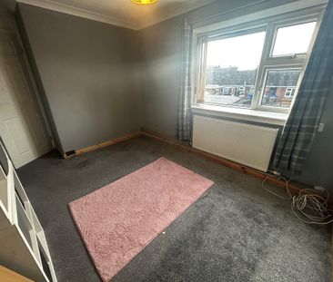 Meridian Road, Boston - Photo 3