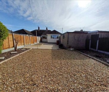 2 bedroom bungalow to rent - Photo 6