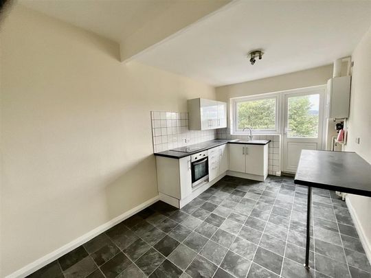 2 bedroom property to rent - Photo 1