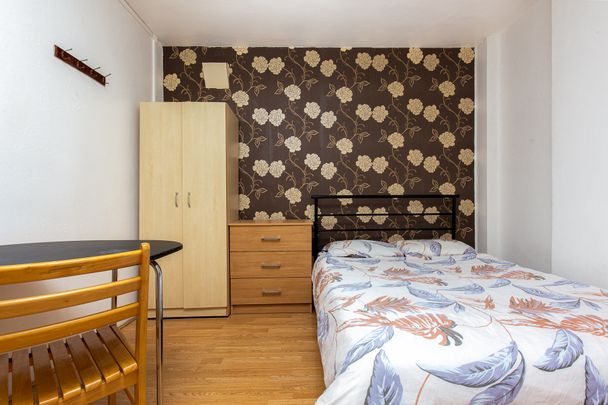 RM3 Vallance Road | Whitechapel | London | E1 5BJ - Photo 1