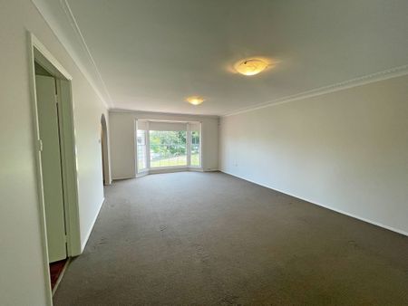 4 Whiley Close MEREWETHER NSW 2291 - Photo 5