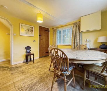 Church Path, CB11, Saffron Walden - Photo 1