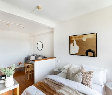 808 / 389-393 Bourke Street - Photo 3