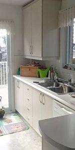 METRO MONTMORENCY 5 1/2 LIBRE 1ER JUILLET - Photo 3