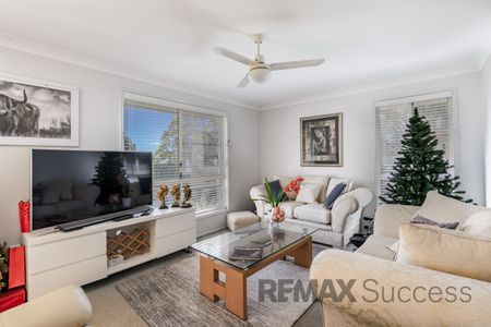 4 Zinnia CRT, Middle Ridge QLD 4350 - House For Rent | Domain - Photo 3