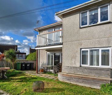 King Edward Crescent - Photo 1