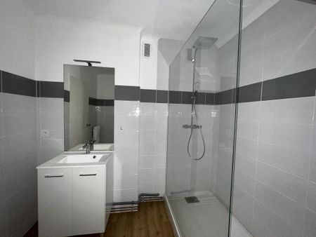 Location Appartement 4 pièces 88m² ST HERBLAIN 44800 - Photo 4