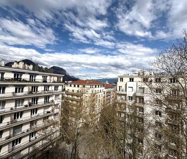 Appartement 1 pièce à louer - Hyper-centre de Grenoble - Photo 1