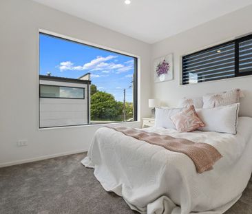 6/10 Hutchinsons Road, Auckland, NZ 1140 - Photo 2