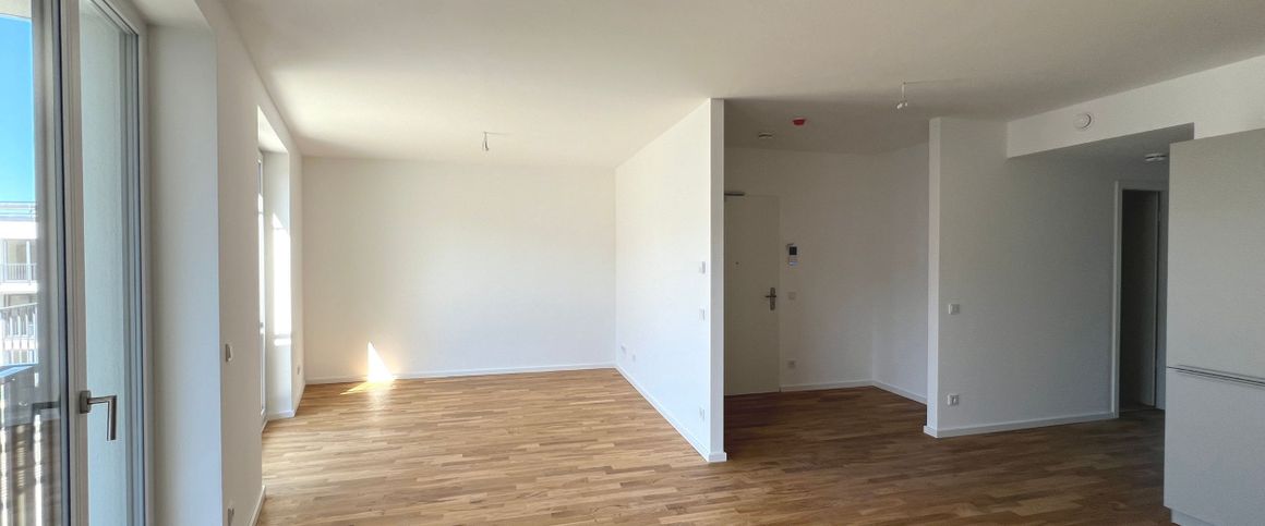 Helle 3-Zimmerwohnung mit Balkon und Dachterrasse im Neubauprojekt Bahrenfelder Carré in Altona! - Photo 1