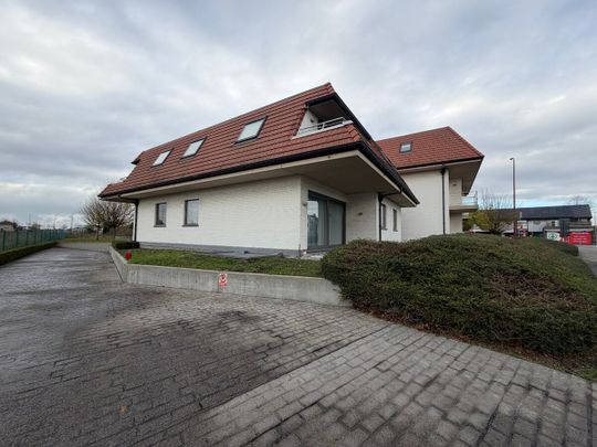 Gelijkvloers app. nabij allerhande voorzieningen te Asper - Foto 1