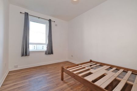 3 Bed Flat, Froghall Gardens, AB24 - Photo 5