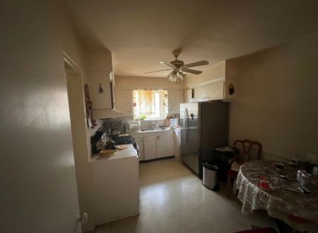 For Lease - 64 Vinci Crescent, Toronto, Ontario - Photo 4