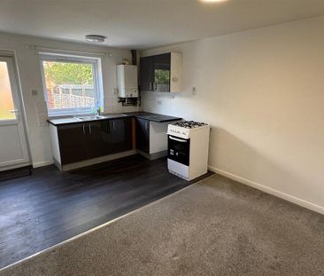 2 bedroom house to rent - Photo 3