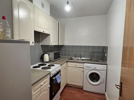 2 bedroom apartment to rent - Photo 5