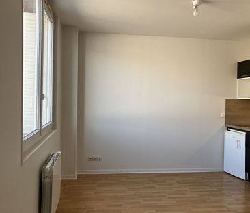 Location Appartement 1 pièce 17m² ROUEN 76000 - Photo 1