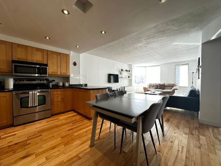 1050 Av. Amesbury, Montréal (Ville-Marie), QC H3H - Photo 5