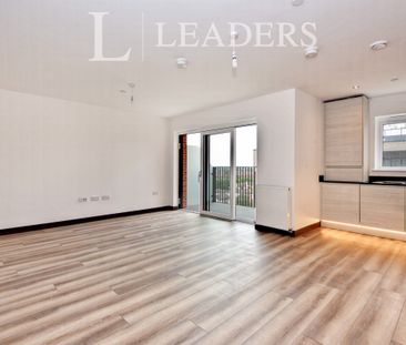 2 bedroom apartment to rent Victoria Avenue, Southend-on-Sea, SS2 - Photo 5