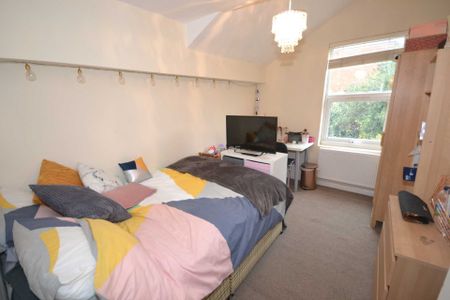 Price £3,750 pcm - Available Now - Furnished - Photo 4