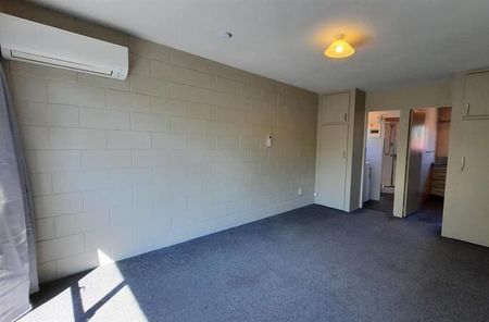 Living within the 4 Avenues!! - Photo 2