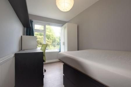 Tenterden Drive, Canterbury, CT2 - Photo 4