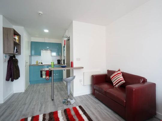 B2, 1 College Road - Photo 1