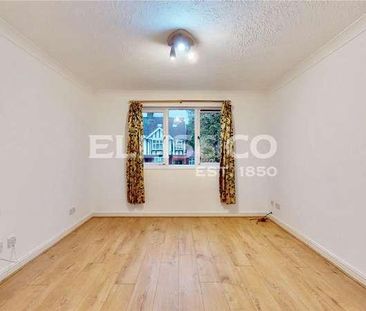 The Gables, Manor Drive, Wembley, HA9 - Photo 4