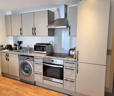 2 bedroom apartment to rent - Photo 5