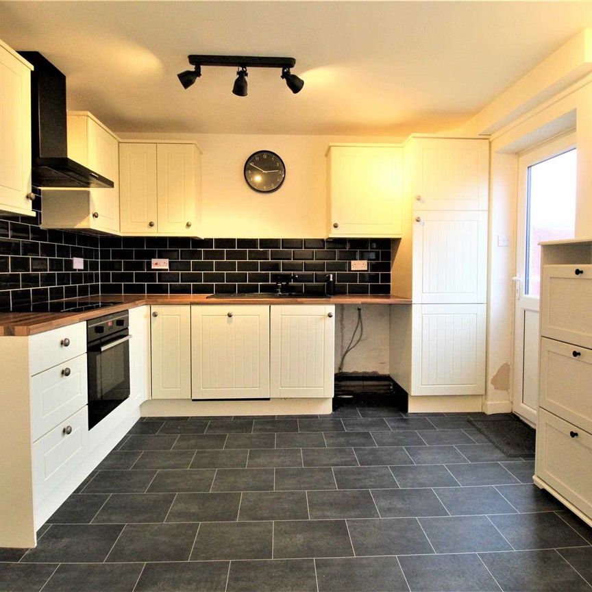 Nottingham Road, Keyworth, Nottingham - Photo 1