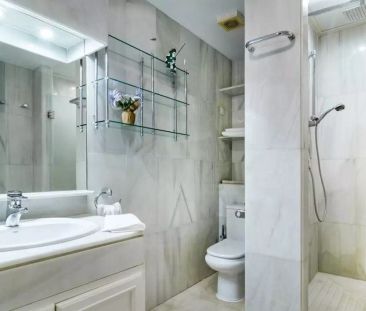 2-bedroom apartment for rent in Artola Alta, Marbella. - Photo 4