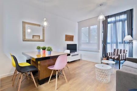 Calle de Palencia, Madrid, Community of Madrid 28020 - Photo 3